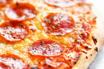 2094 peperoni pizza