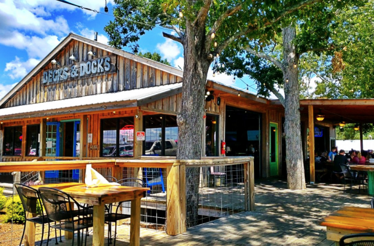 Decks and Docks Leesburg Alabama Lakeside Restaurant & Bar for Sale or Lease w/3-Acres & Home – Profitable – Owner Financing