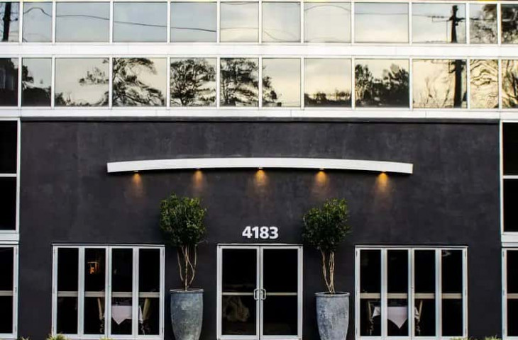 SOLD 1/10/24; Buckhead GA 10 Degrees South Freestanding Restaurant & Bar for Sale w/Patio – One Owner 26-Years – High Traffic Roswell Rd Visibility – Tons of Parking – Any Concept Works