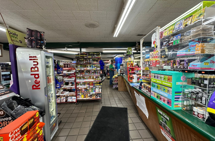 Combined Inside Sales $260k per Month! Two High-Volume Gas Stations with Property in Dresden, TN!