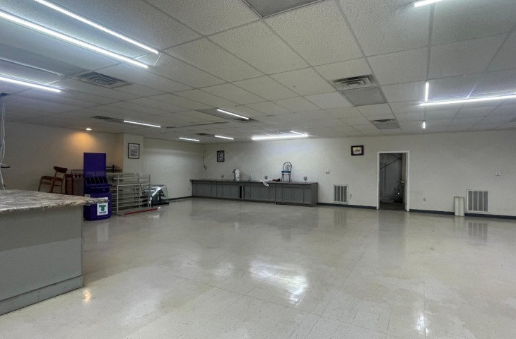 Shutdown C-store and Kitchen with Property near Palmer TN! Shutdown C-store and Kitchen with Property near Palmer TN!