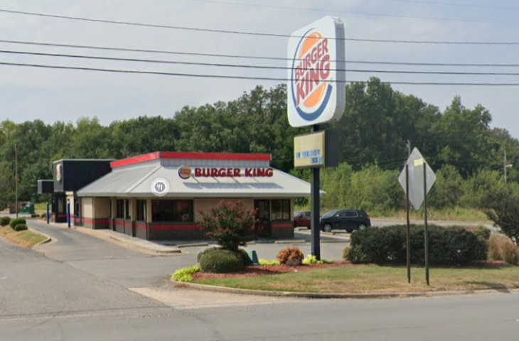 Shutdown Burger King Site in Pine Bluff, AR – Ideal for Gas Station, Clinic, or Bank Construction! 15,000 Vehicles Per Day! Shutdown Burger King Site in Pine Bluff, AR – Ideal for Gas Station, Clinic, or Bank Construction! 15,000 Vehicles Per Day!