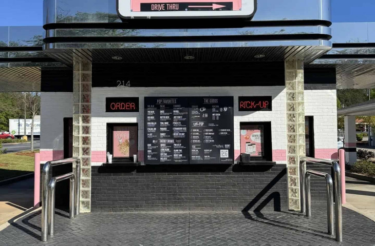 Newnan GA Freestanding Double Drive Thru Soda Franchise Restaurant for Sale – Absentee Owner – Keep or Convert